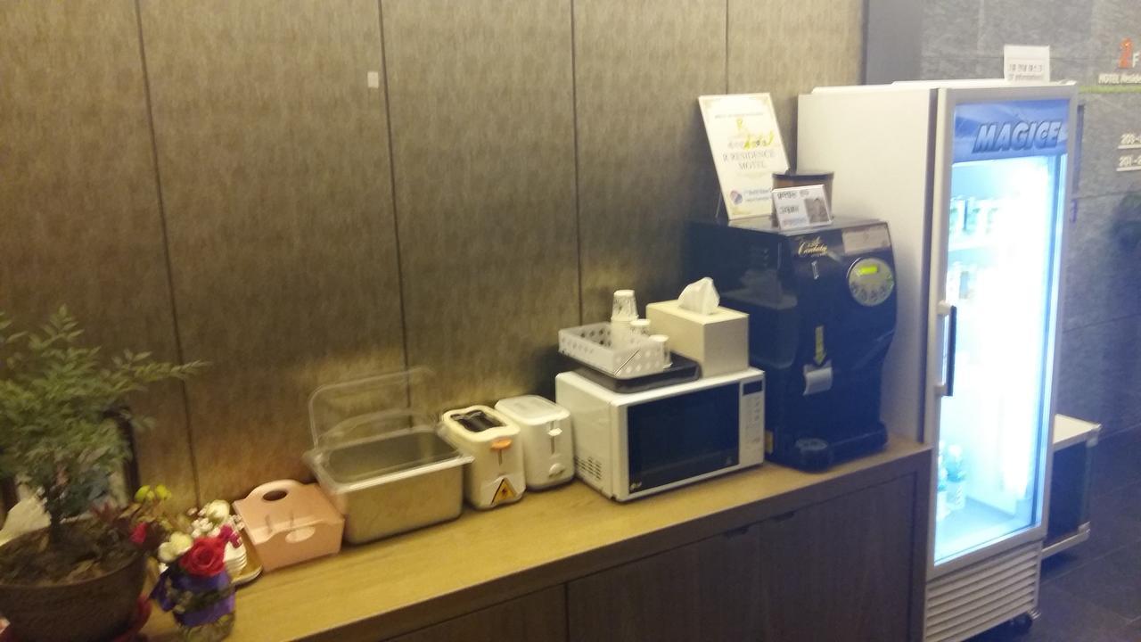Residence R Hotel Daegu Buitenkant foto