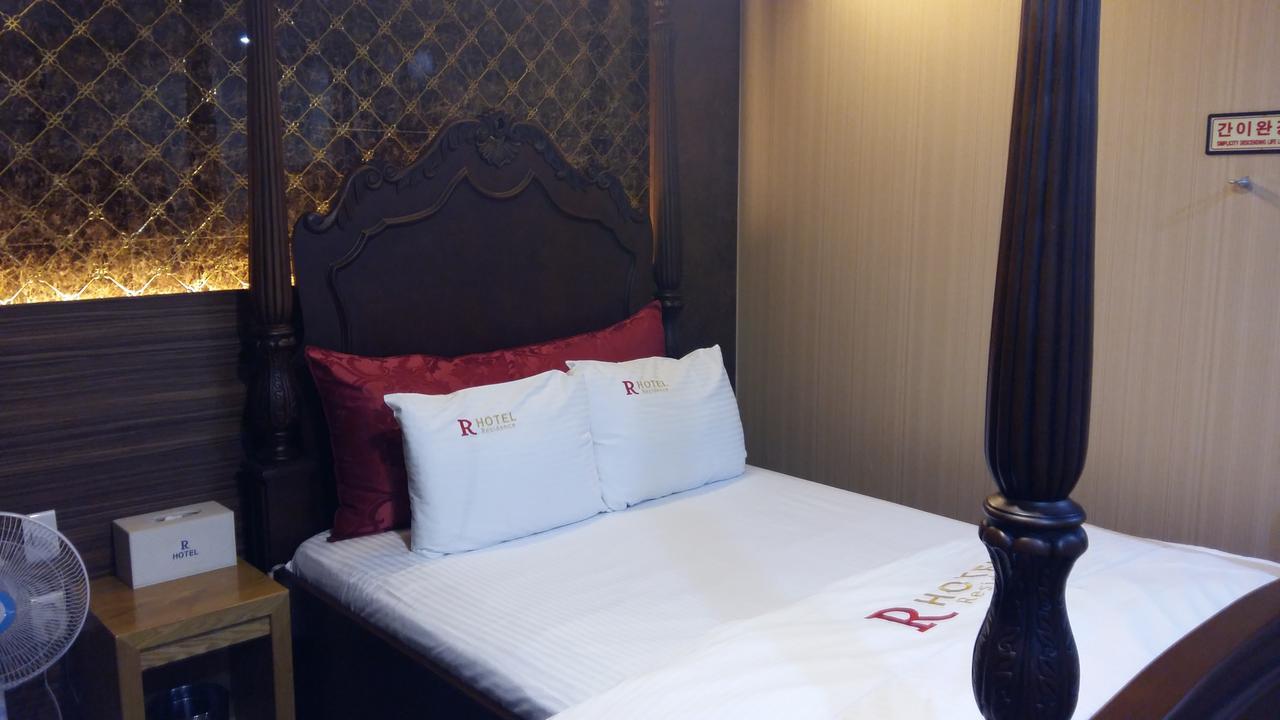 Residence R Hotel Daegu Buitenkant foto